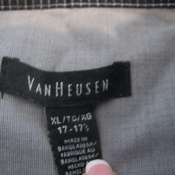 Van Heusen Men's Dress Shirt checkered Black Size 17-17.5 XL  GUC - Picture 3 of 4